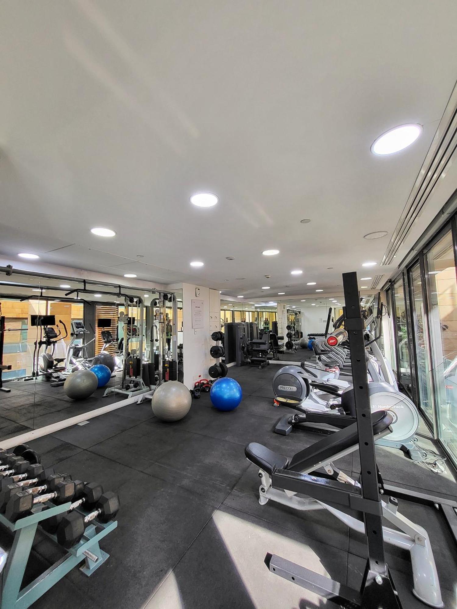 Monot Suites Beirut Bagian luar foto