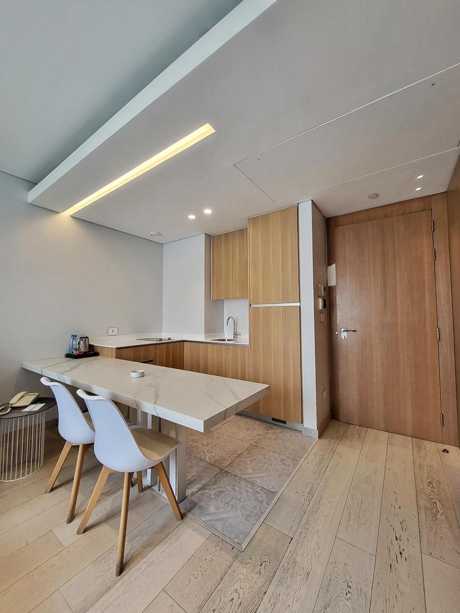 Monot Suites Beirut Bagian luar foto